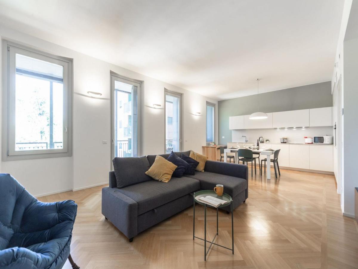 The Best Rent - Spacious Three-Bedroom Apartment With Terrace 米兰 外观 照片